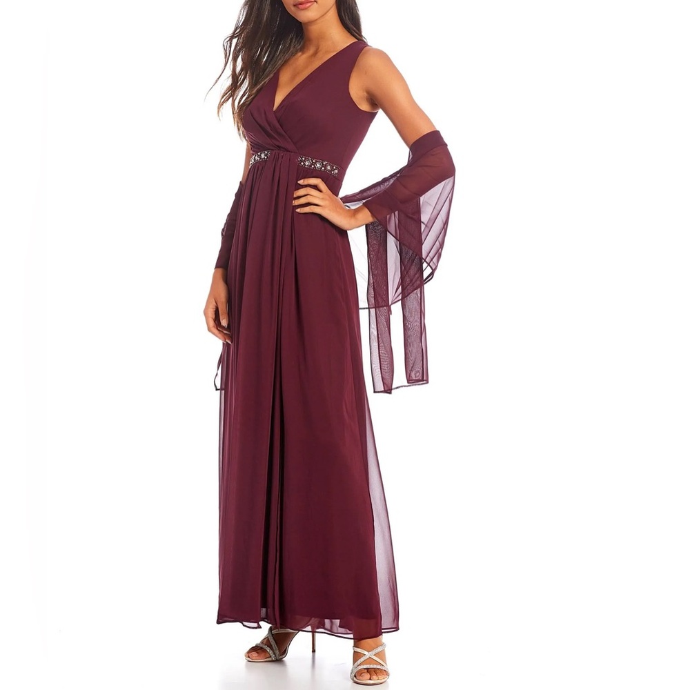 Eliza J NWT Embellished Waist Gown Size 6 Maroon